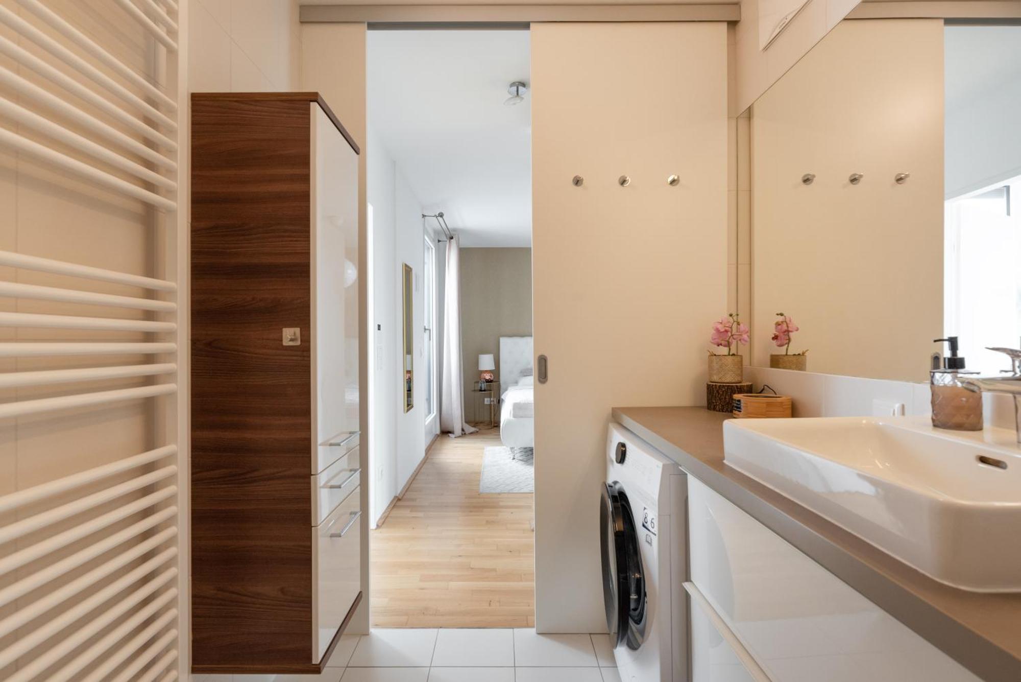 וינה Apartment Mit Traumhafter Dachterrasse & Weitblick מראה חיצוני תמונה